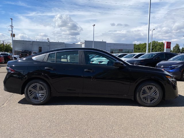 New 2027 Nissan Sentra S w/ S Cold Weather Package FWD image 6