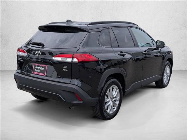 Certified 2022 Toyota Corolla Cross LE image 5