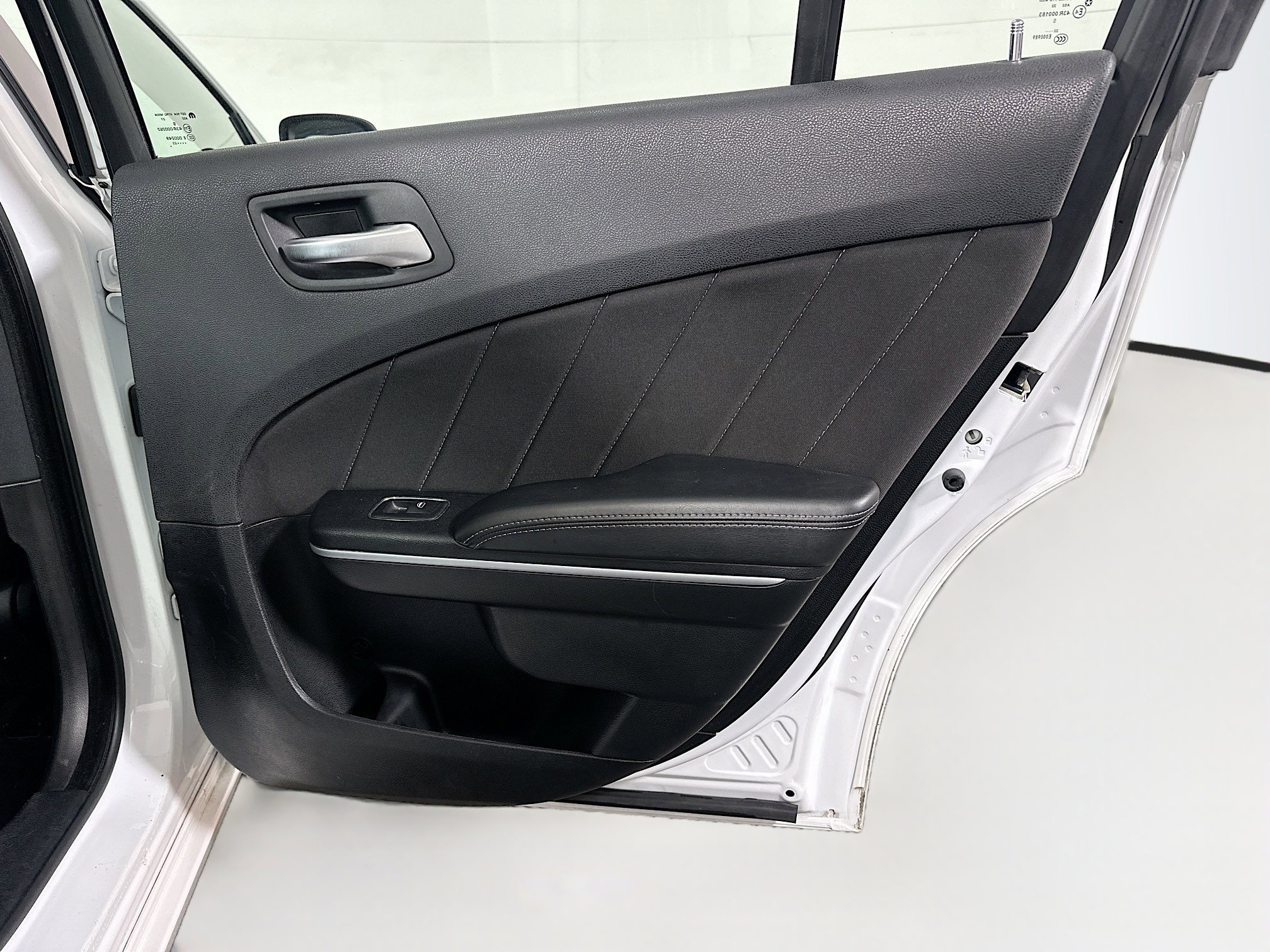 Used 2023 Dodge Charger SXT RWD image 29