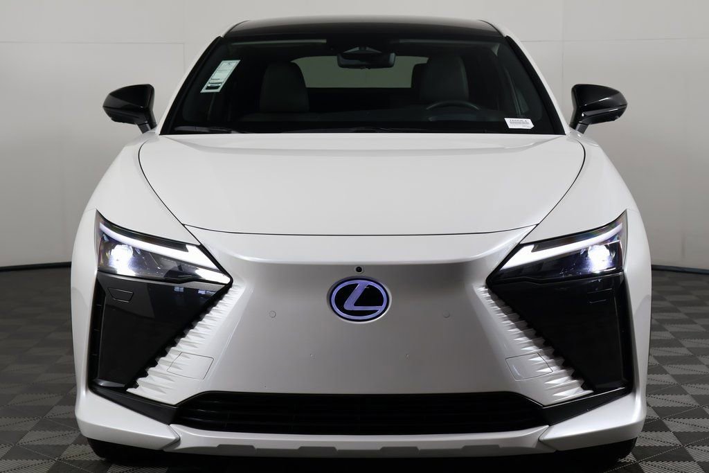 Used 2024 Lexus RZ 300e Premium w/ Technology Package image 2