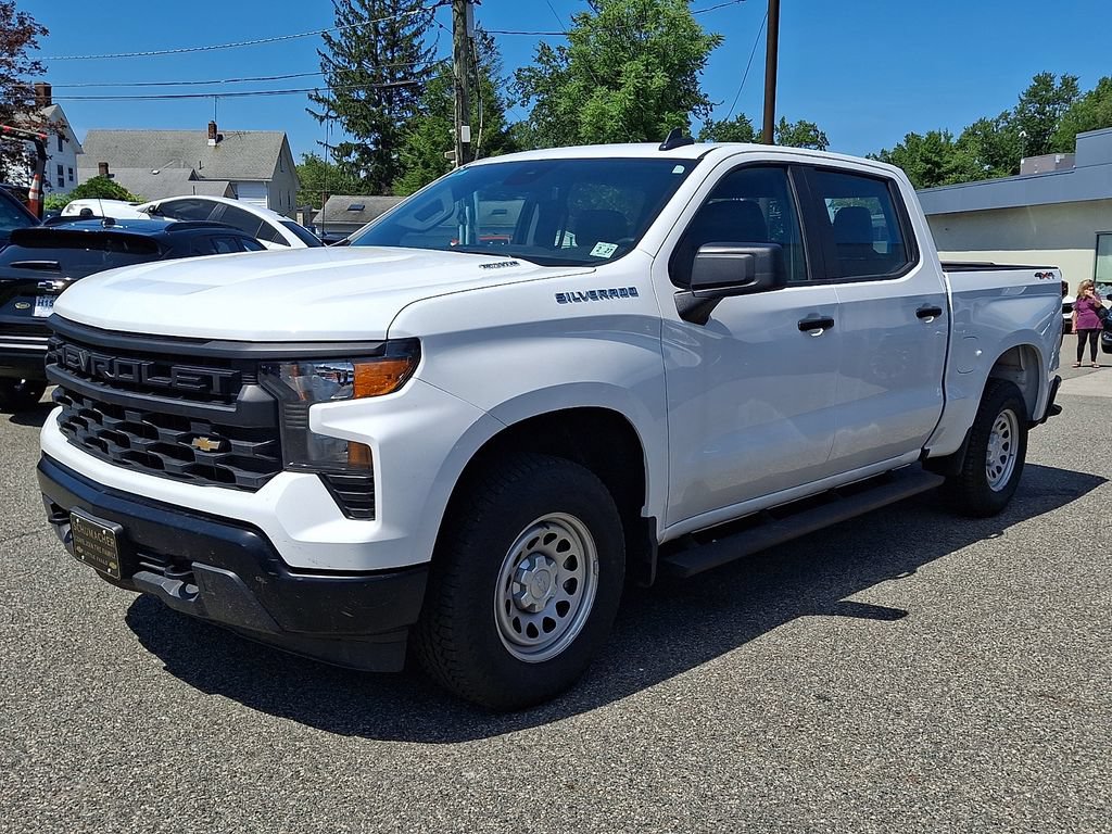 Used 2026 Chevrolet Silverado 1500 W/T w/ Trailering Package AWD/4WD image 3