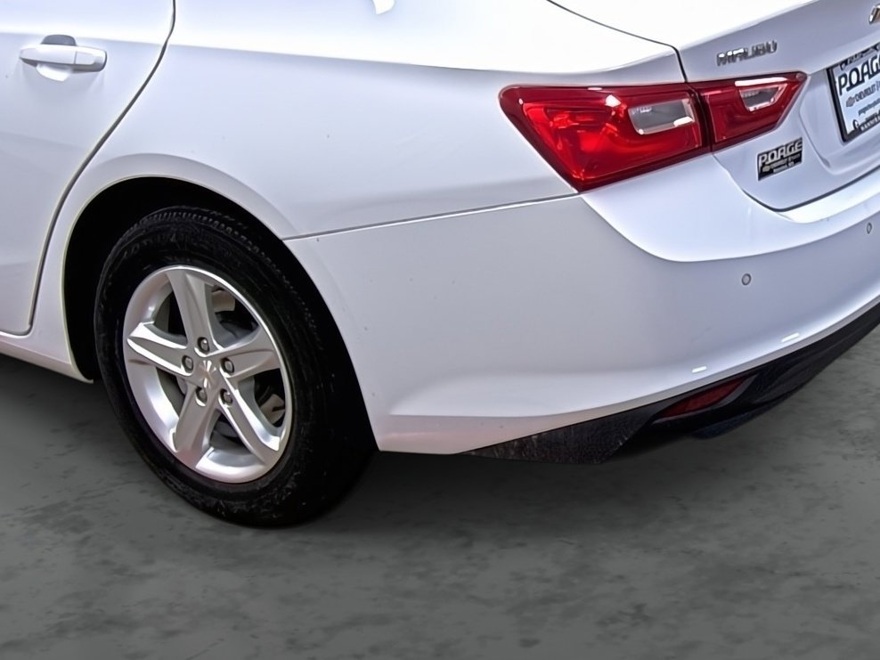 Used 2023 Chevrolet Malibu LS w/ Driver Confidence Package image 9