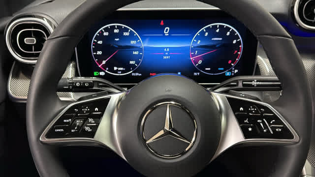 Certified 2026 Mercedes-Benz GLC 300 4MATIC image 17