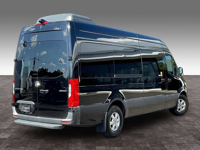 Used 2023 Mercedes-Benz Sprinter 2500 image 5