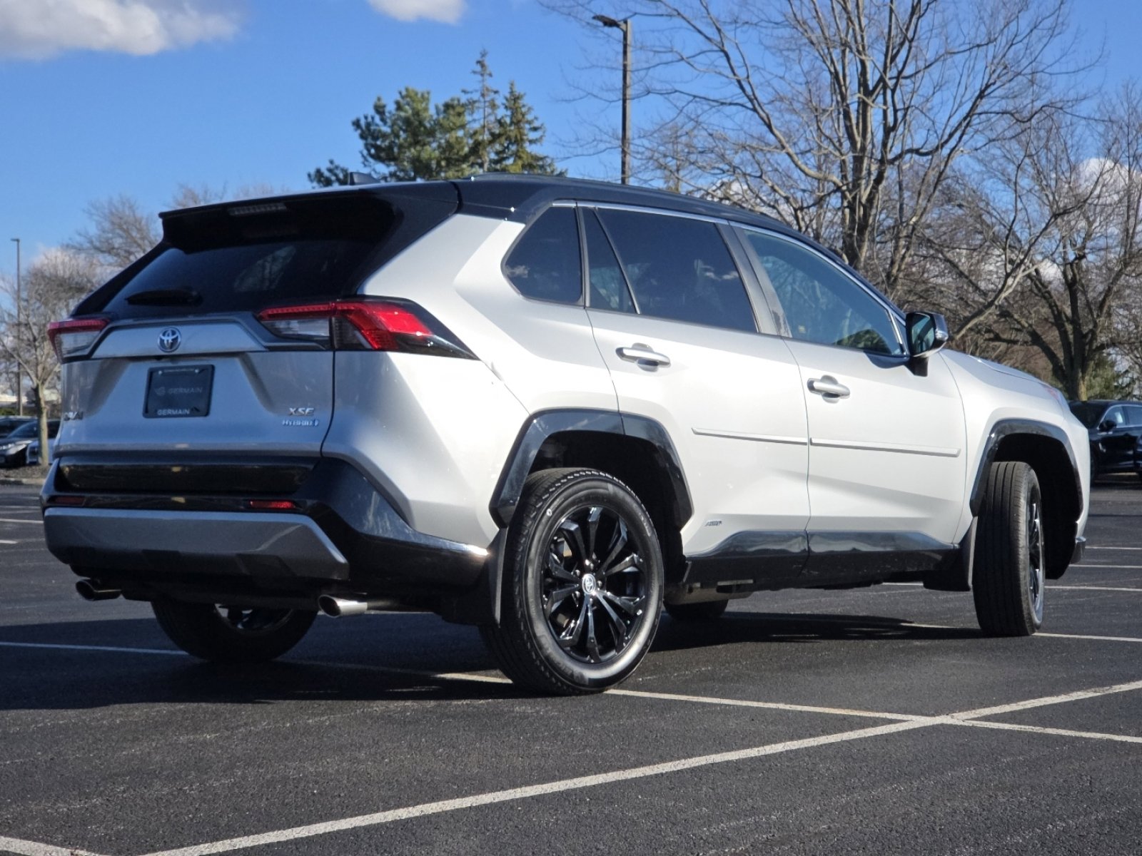 Used 2024 Toyota RAV4 XSE w/ Weather Package image 20