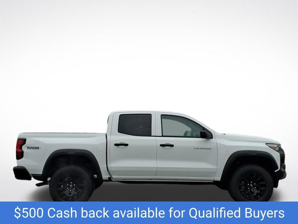 New 2026 Chevrolet Colorado Trail Boss AWD/4WD image 2