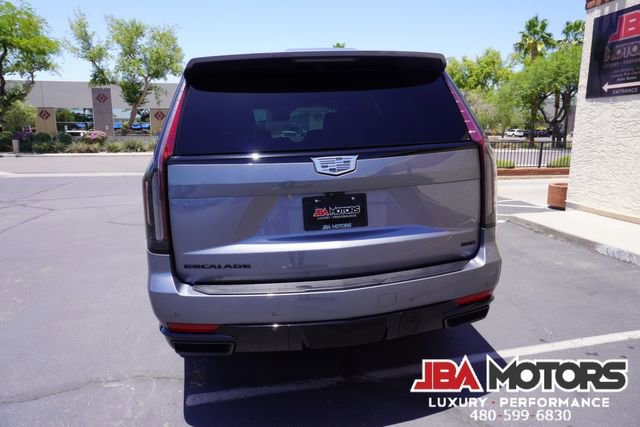 Used 2022 Cadillac Escalade Sport Platinum w/ Heavy-Duty Trailer Package image 92