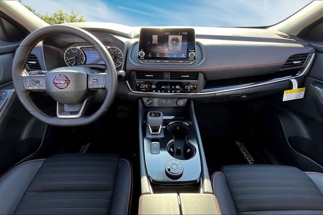 New 2026 Nissan Rogue SV AWD/4WD image 5