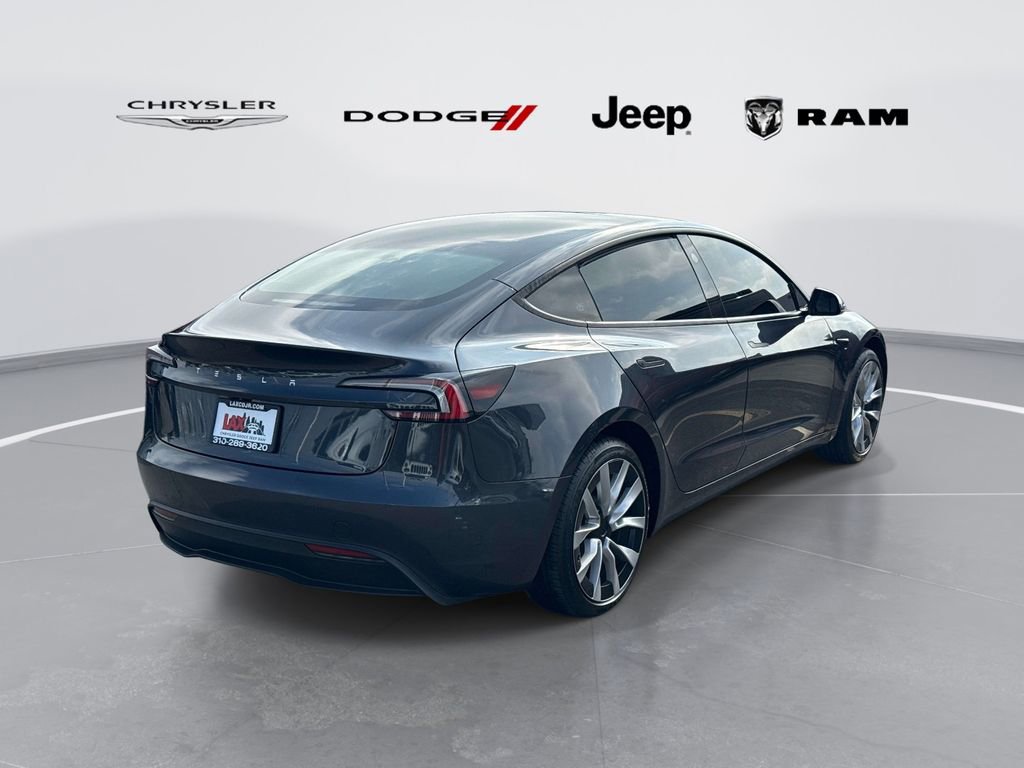 Used 2025 Tesla Model 3 Long Range image 3