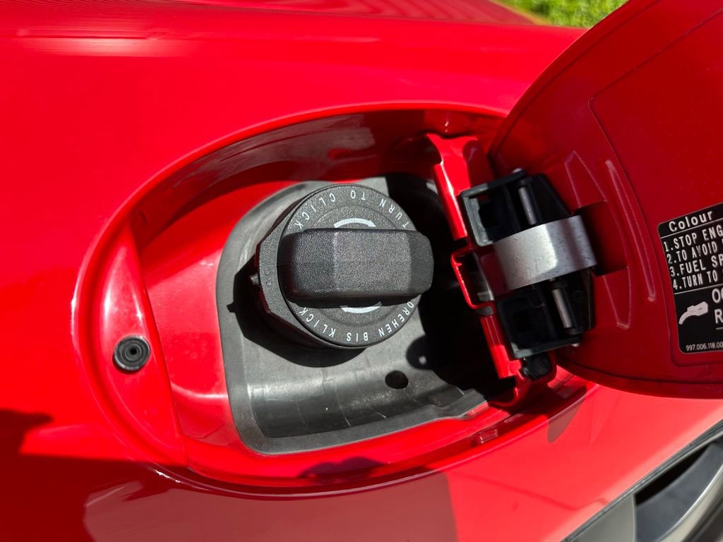 Used 2006 Porsche 911 Carrera 4S image 35