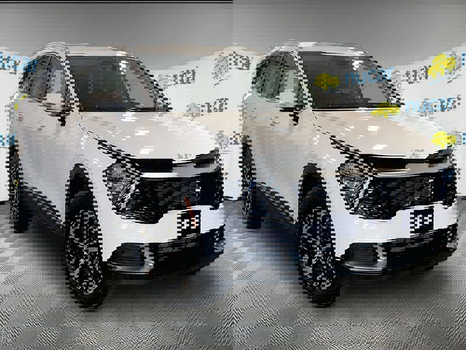 Used 2023 Kia Sportage EX AWD/4WD image 1