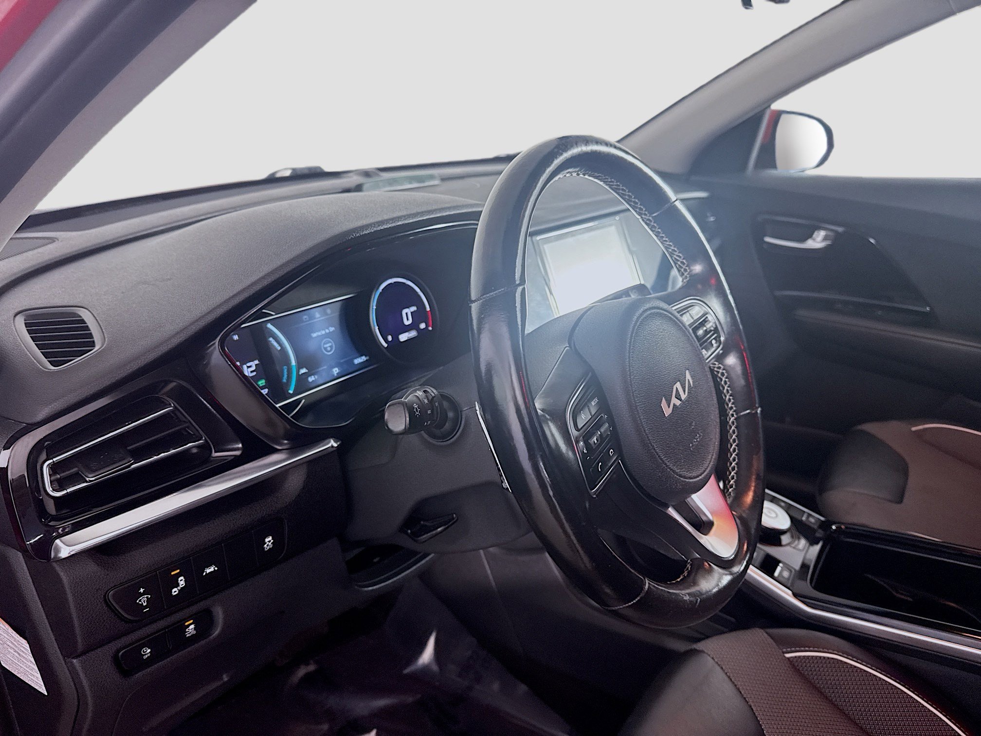 Used 2022 Kia Niro EX w/ Cold Weather Package image 23