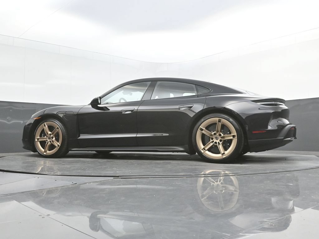 New 2026 Porsche Taycan Turbo S AWD/4WD image 26