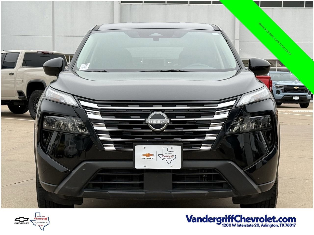 Used 2025 Nissan Rogue SV FWD image 6