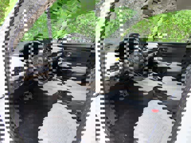 New 2026 Honda HR-V LX image 2