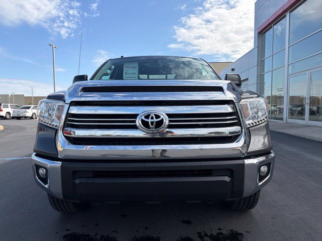 Certified 2016 Toyota Tundra SR5 w/ SR5 Upgrade Package AWD/4WD image 2