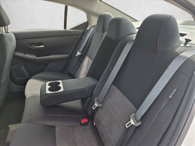 Used 2025 Nissan Sentra SR FWD image 12