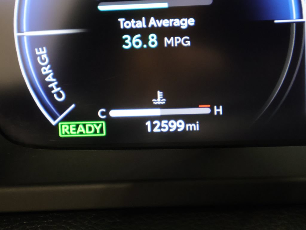 Used 2024 Toyota Crown AWD/4WD image 41
