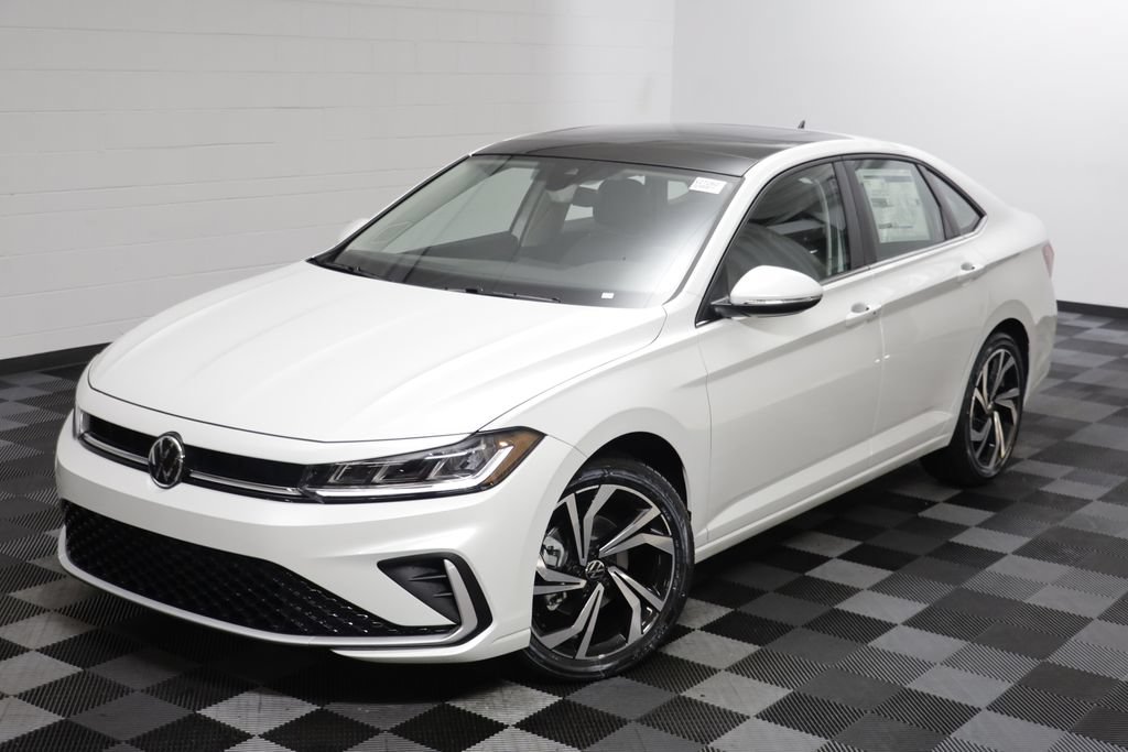 New 2027 Volkswagen Jetta SEL FWD image 2