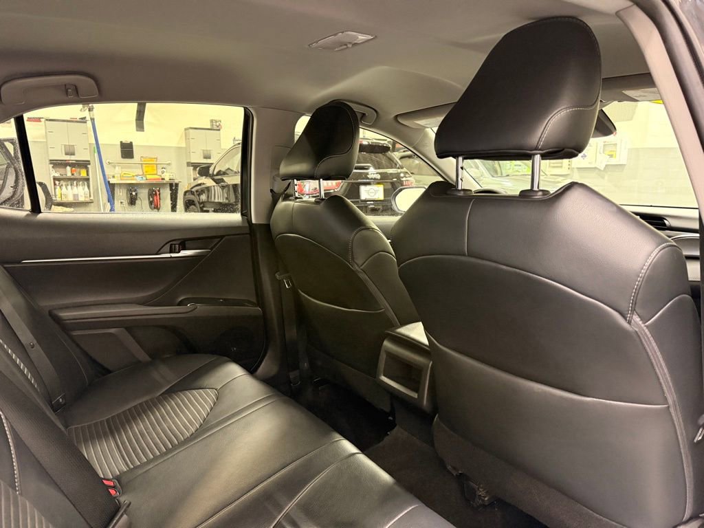 Used 2019 Toyota Camry SE image 22