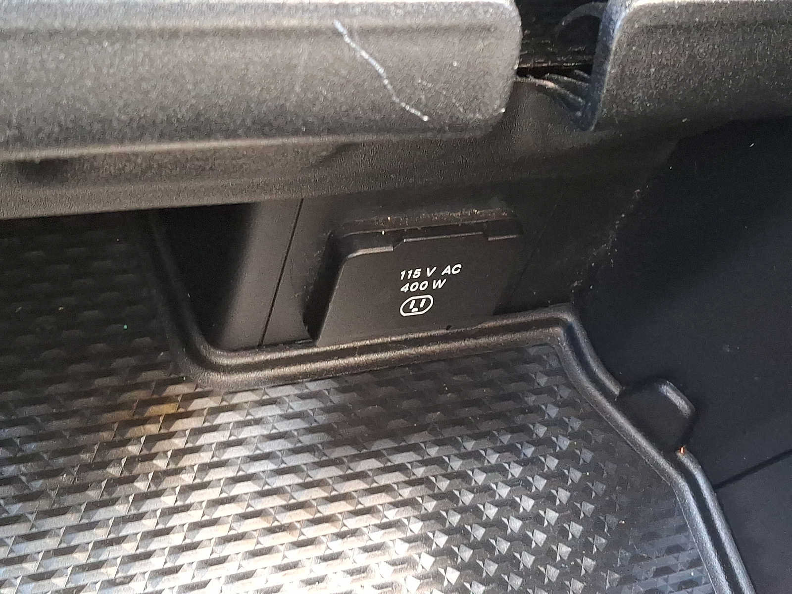 Used 2025 RAM 1500 Rebel w/ Rebel Level 1 Equipment Group AWD/4WD image 24