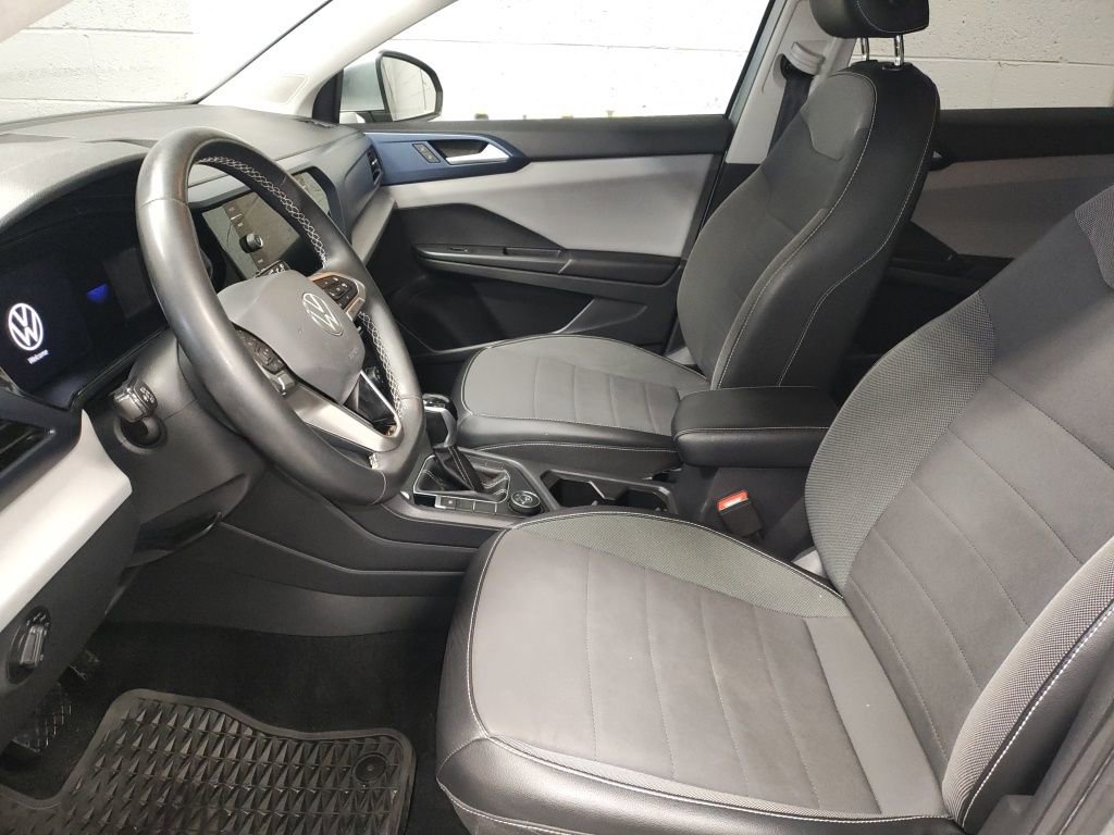 Used 2022 Volkswagen Taos SE image 23