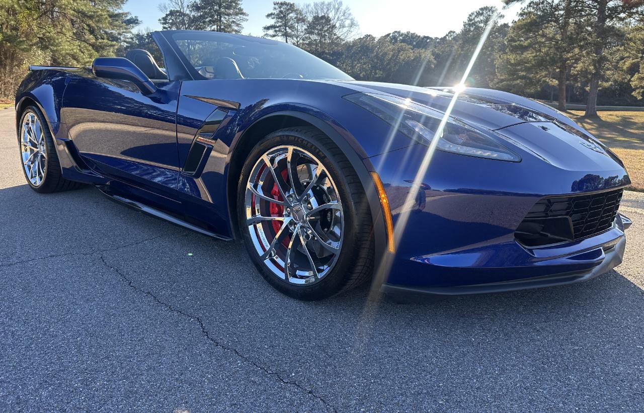 Used 2019 Chevrolet Corvette Grand Sport image 3