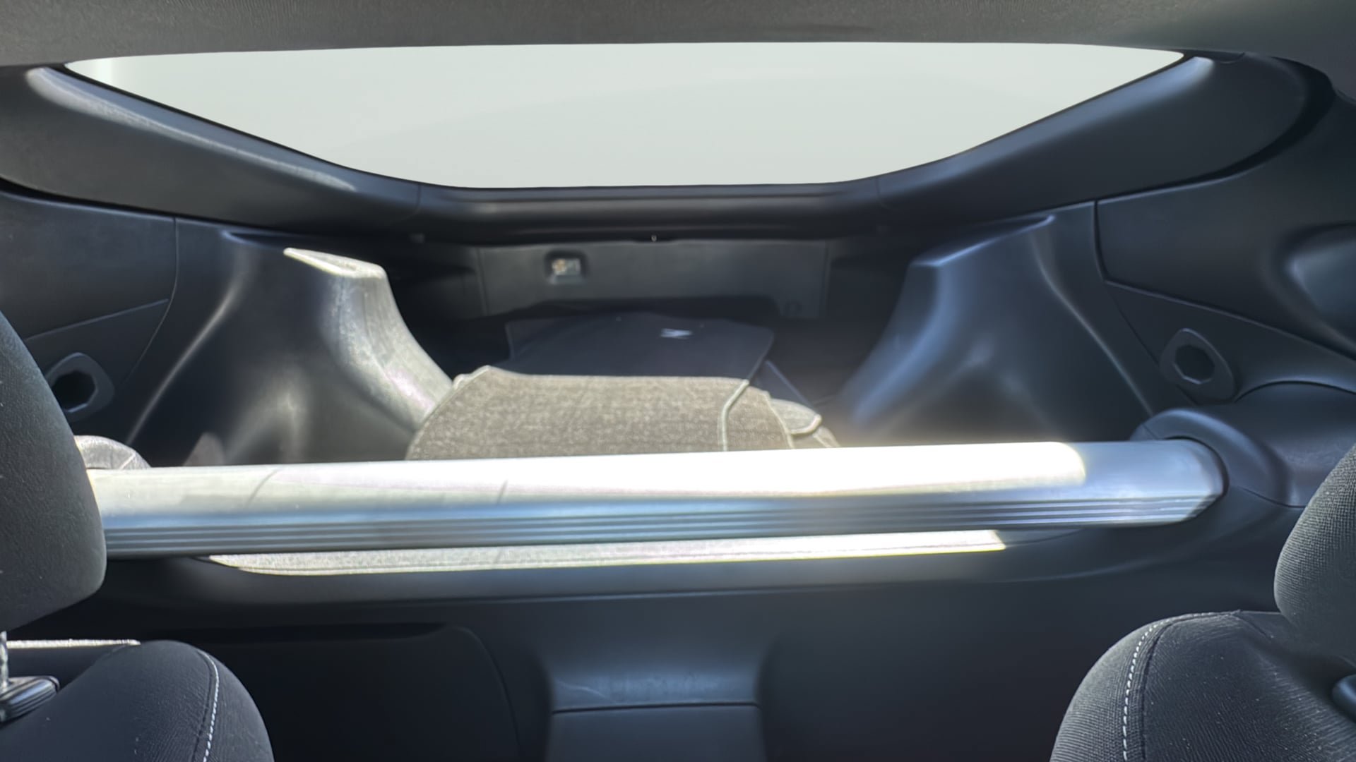 Used 2013 Nissan 370Z Coupe RWD image 33