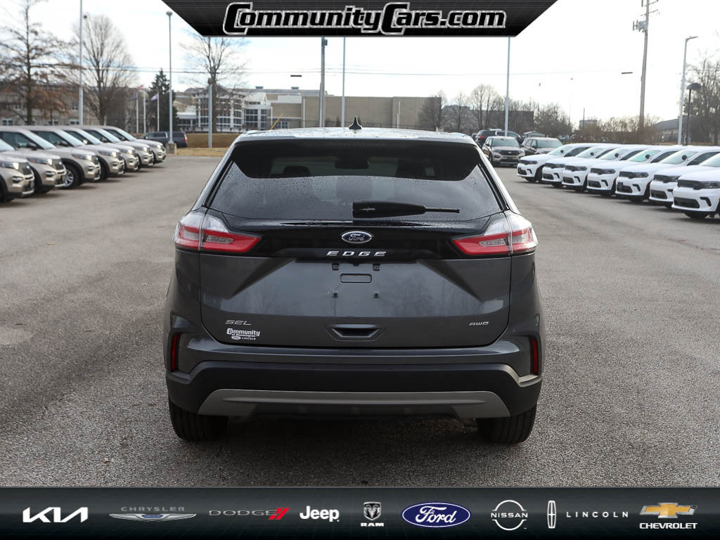Used 2022 Ford Edge SEL w/ Convenience Package image 5