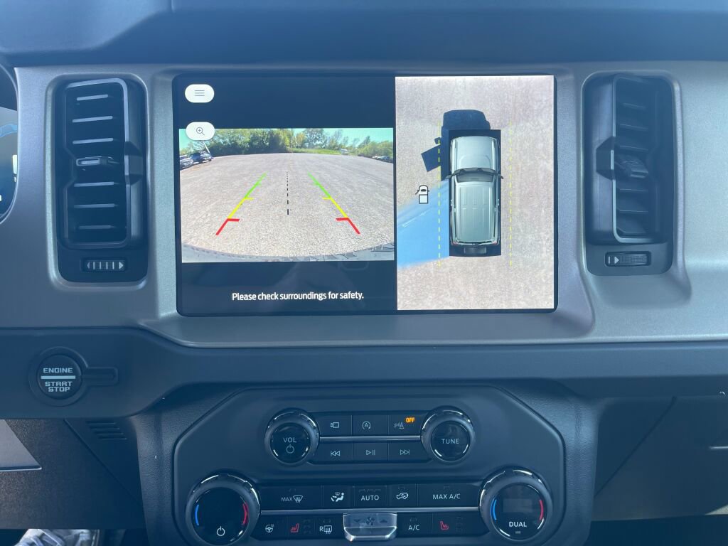 New 2025 Ford Bronco Outer Banks w/ Sasquatch Package image 9