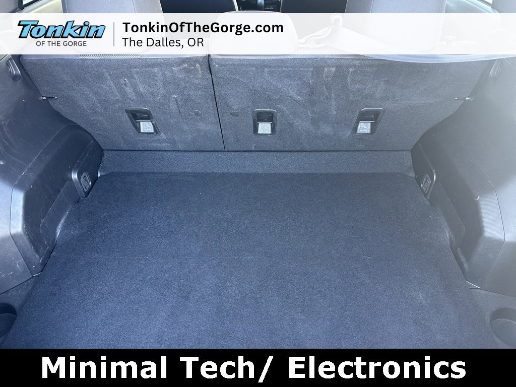 Used 2024 Subaru Crosstrek 2.0i Premium image 5