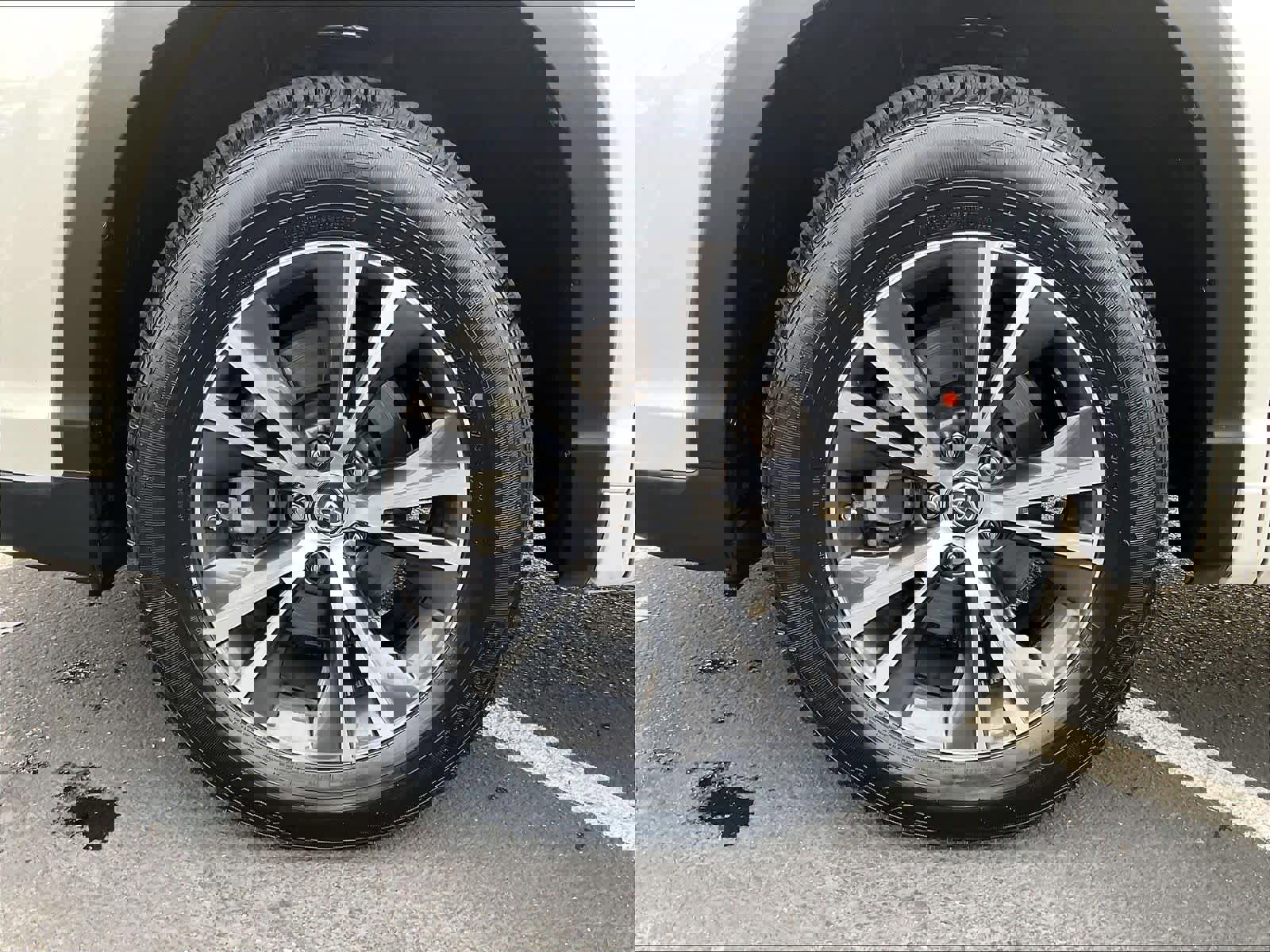 Used 2018 Toyota Highlander Plus image 12