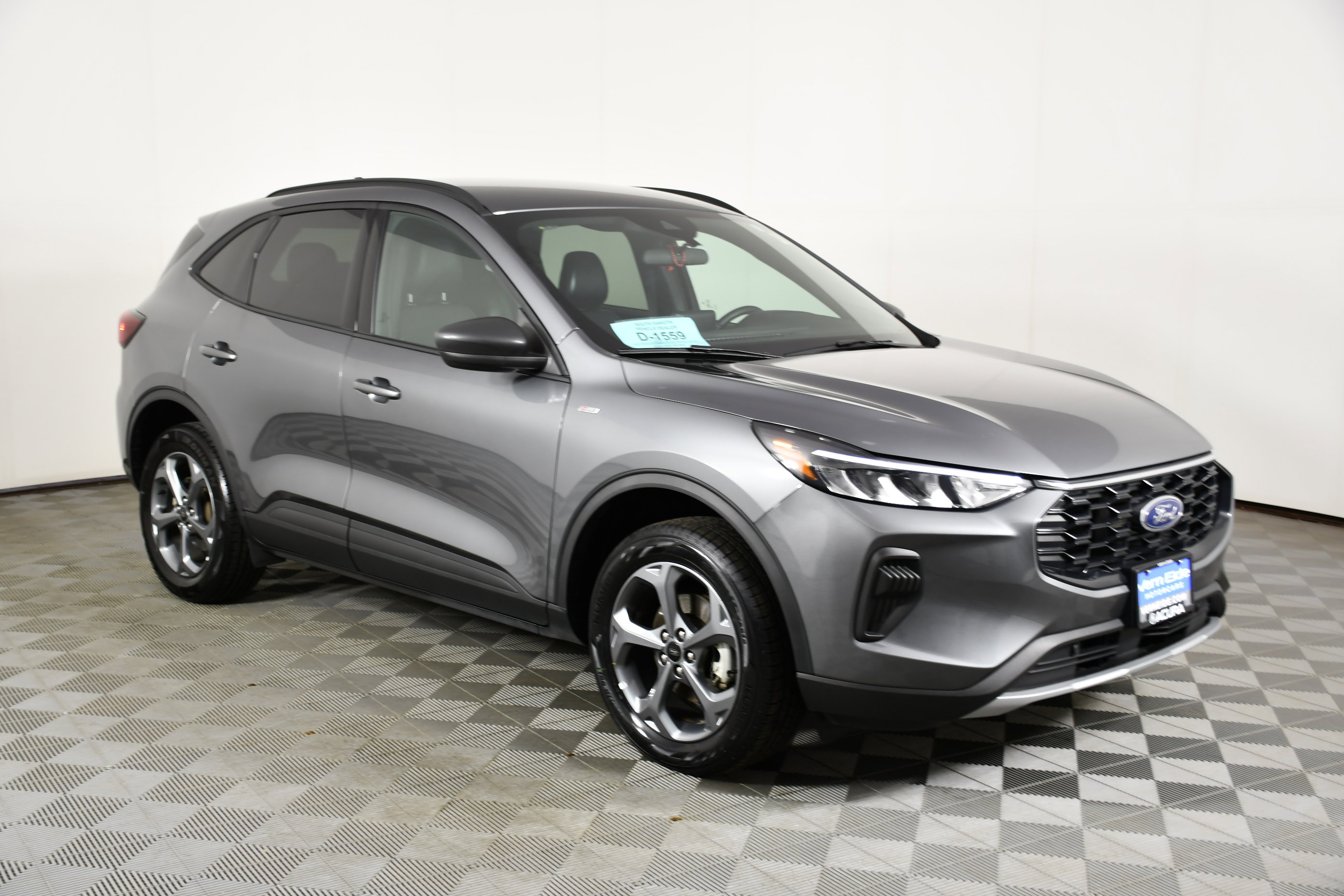 Used 2025 Ford Escape ST-Line image 4