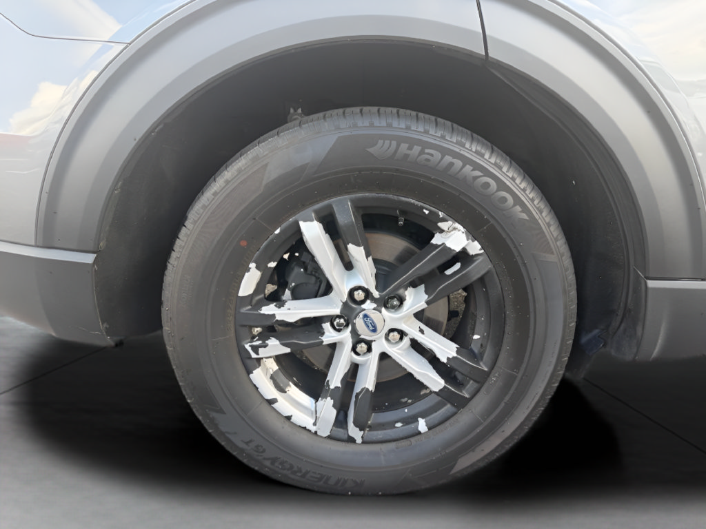 Used 2023 Ford Explorer XLT RWD image 24