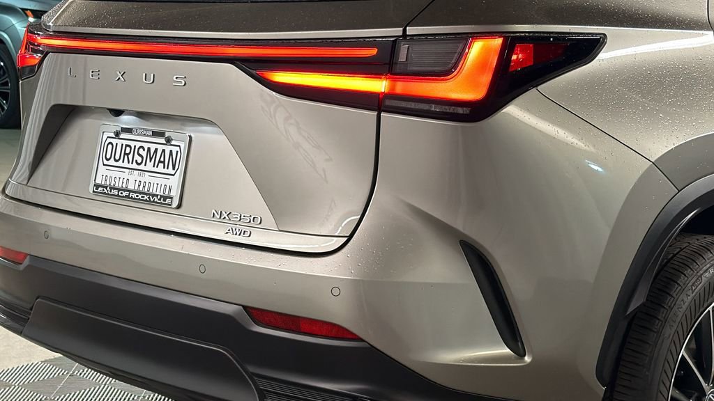 Used 2025 Lexus NX 350 AWD w/ Accessory Package (K3) image 9
