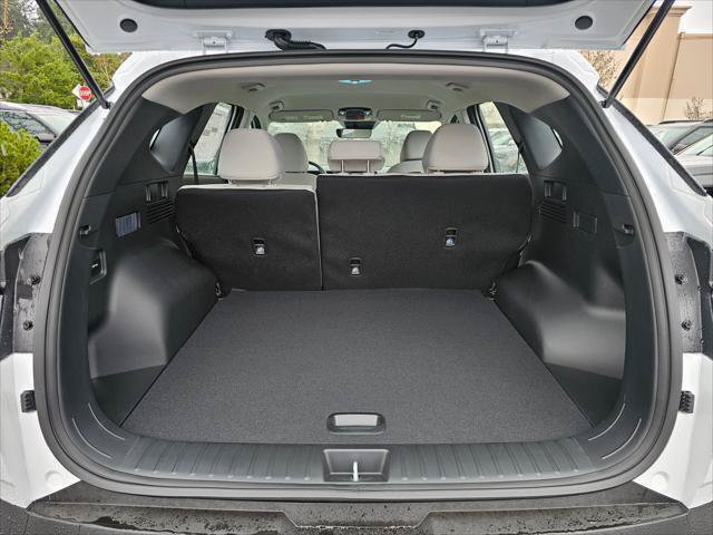 New 2026 Hyundai Tucson Blue SE AWD/4WD image 12