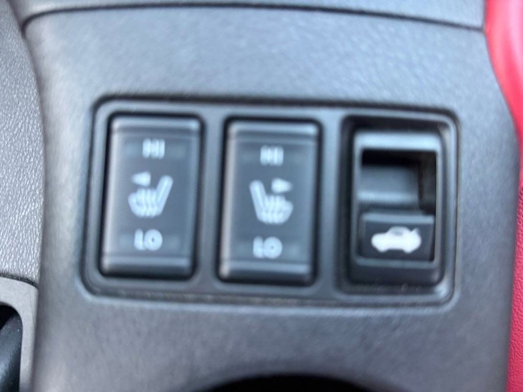 Used 2024 Nissan Z Performance w/ Floor Mat Package image 41