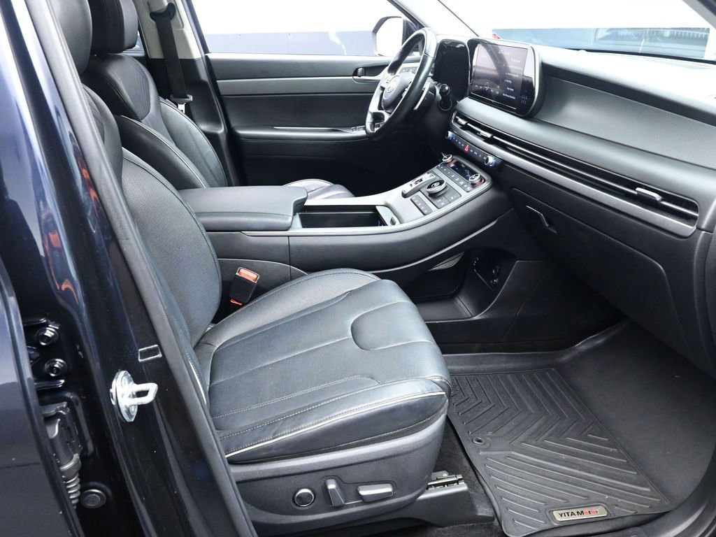 Used 2023 Hyundai Palisade SEL image 30
