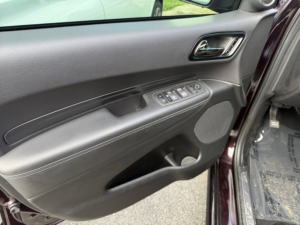 Used 2023 Dodge Durango SRT w/ Black Package image 12