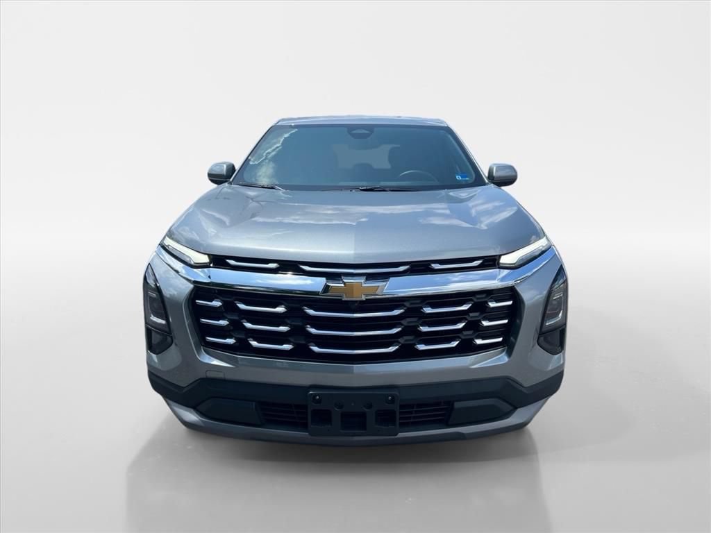 Used 2026 Chevrolet Equinox LT AWD/4WD image 8