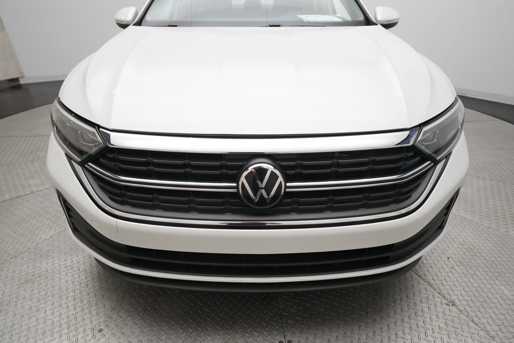 Used 2024 Volkswagen Jetta SEL FWD image 21