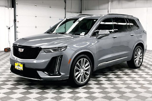 Used 2021 Cadillac XT6 Sport AWD/4WD image 11