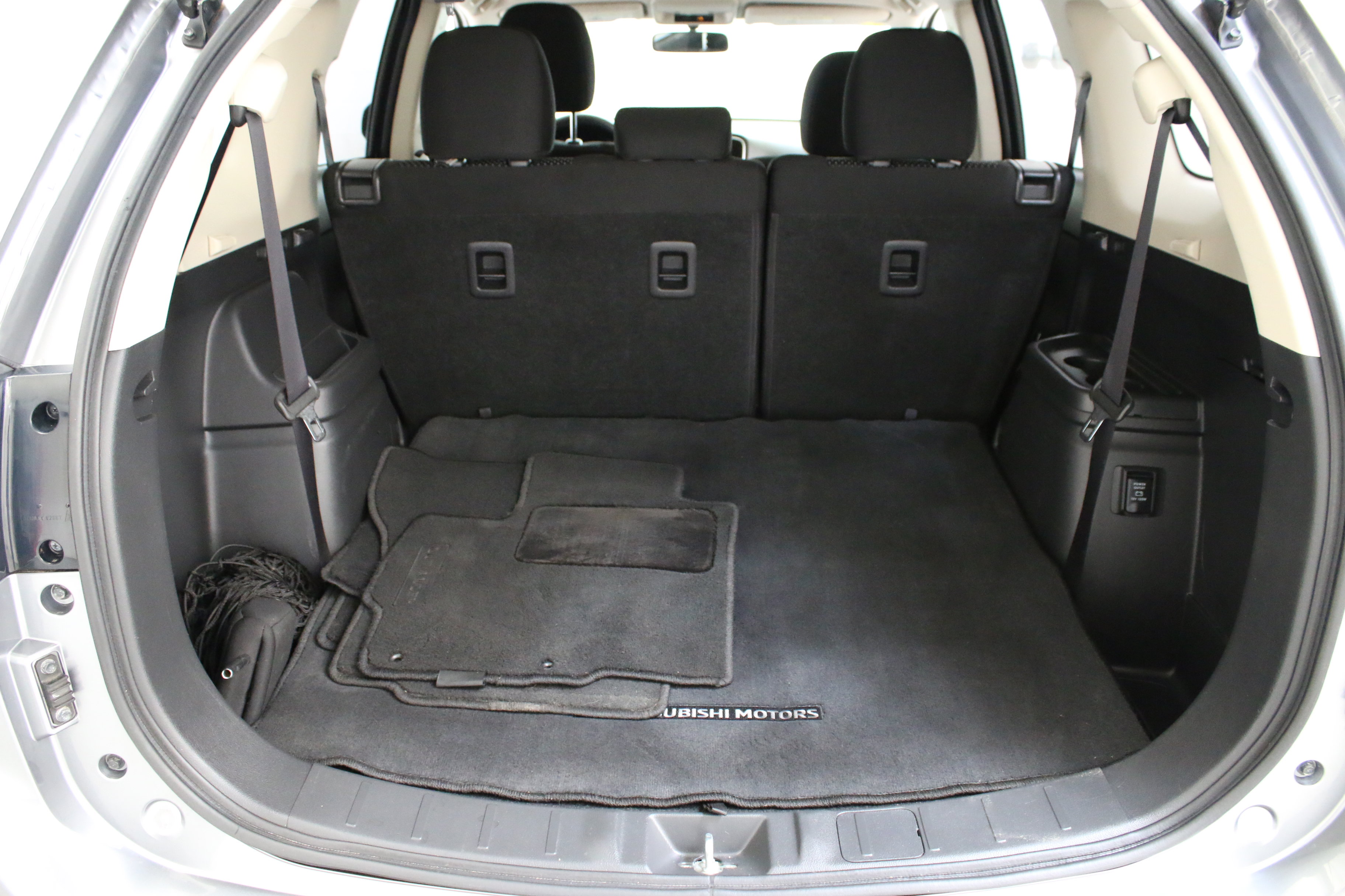 Used 2020 Mitsubishi Outlander ES AWD/4WD image 22