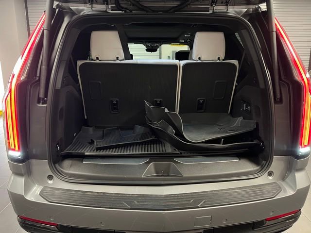 Certified 2025 Cadillac Escalade Sport Platinum w/ LPO, ONYX Package image 24