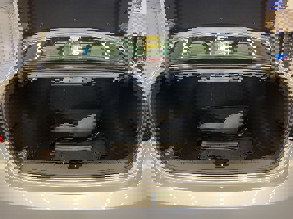 Used 2016 Hyundai Sonata SE w/ Cargo Package image 32