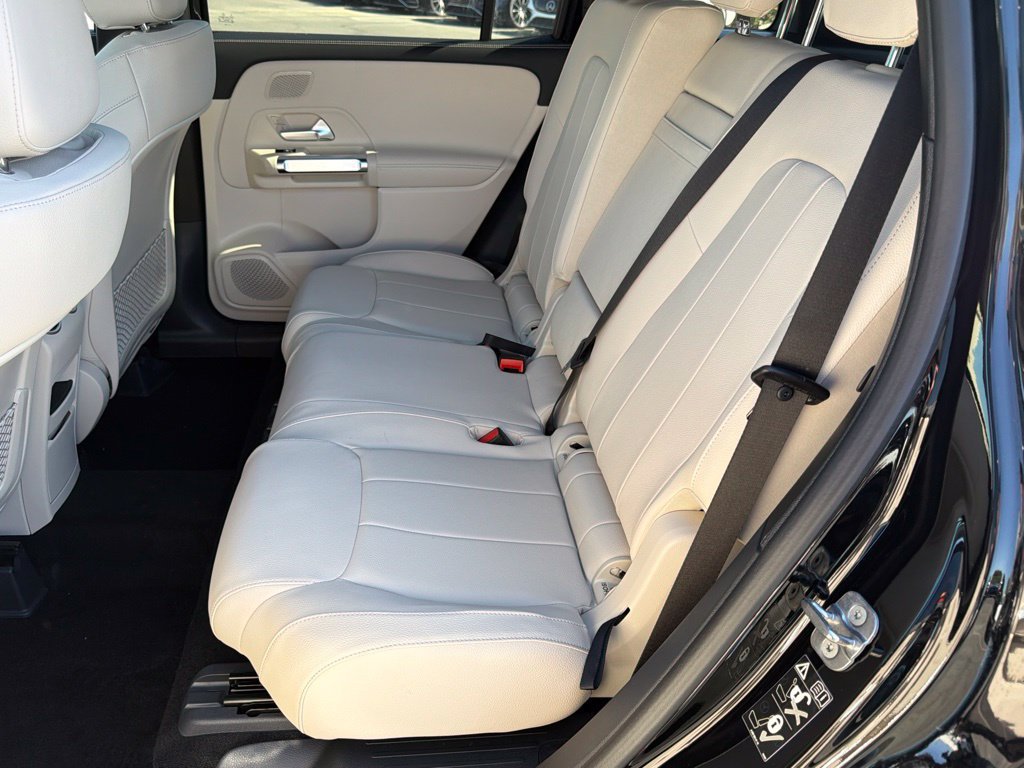 New 2026 Mercedes-Benz GLB 250 image 31