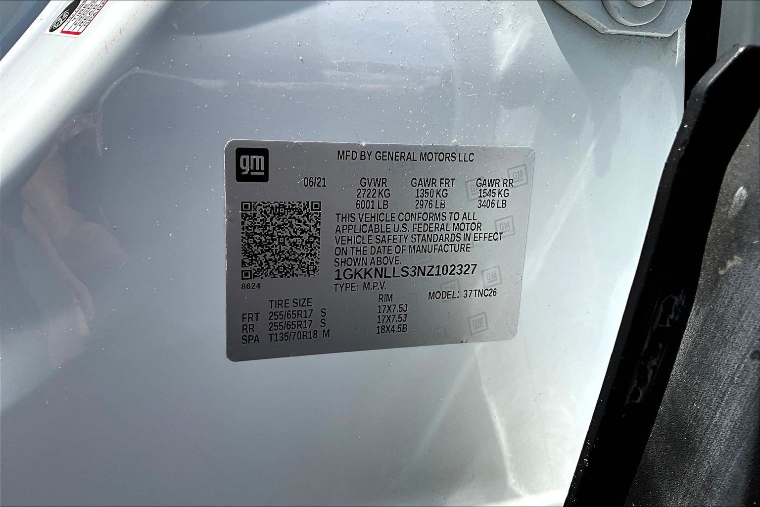Used 2022 GMC Acadia AT4 w/ Technology Package AWD/4WD image 11