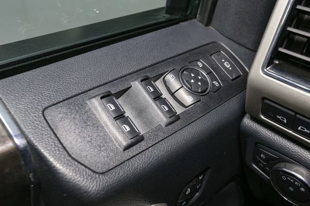 Used 2022 Ford F350 Lariat w/ Chrome Package AWD/4WD image 29