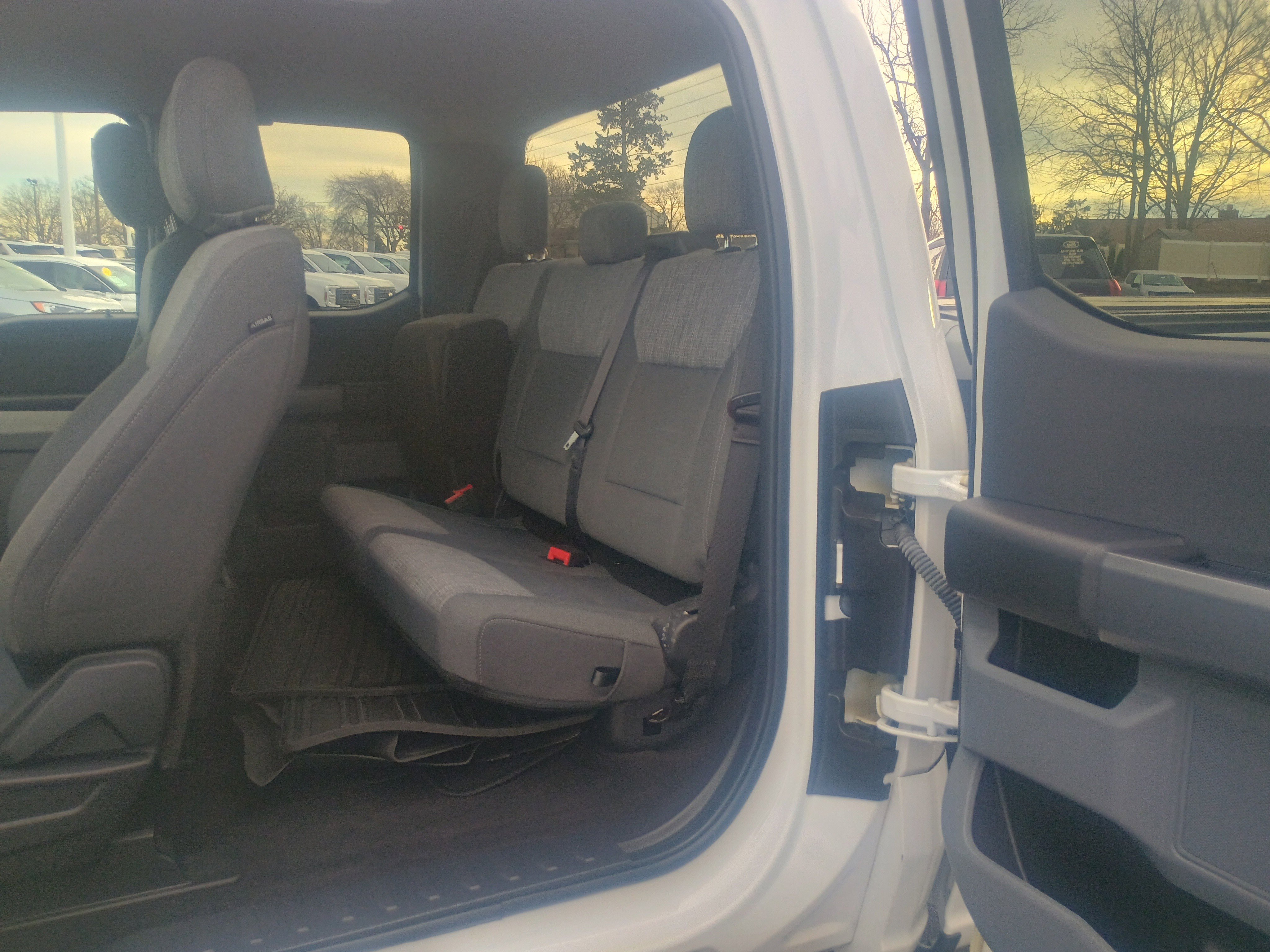 Used 2021 Ford F150 XLT image 18