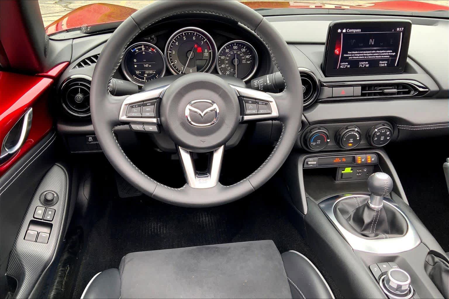 Used 2023 MAZDA MX-5 Miata Club w/ Weather Package image 6